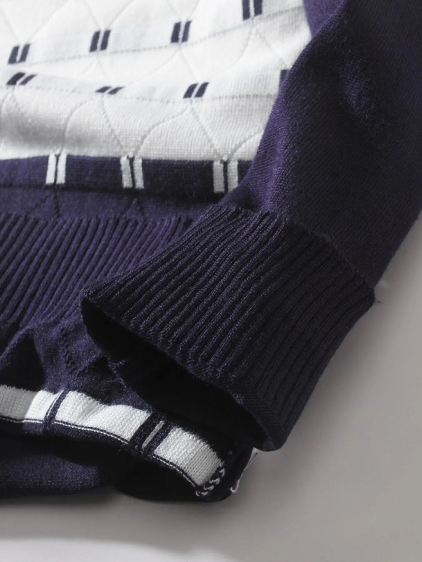 136b22981ac64b28931ce83b8e37866a-Max-Origin